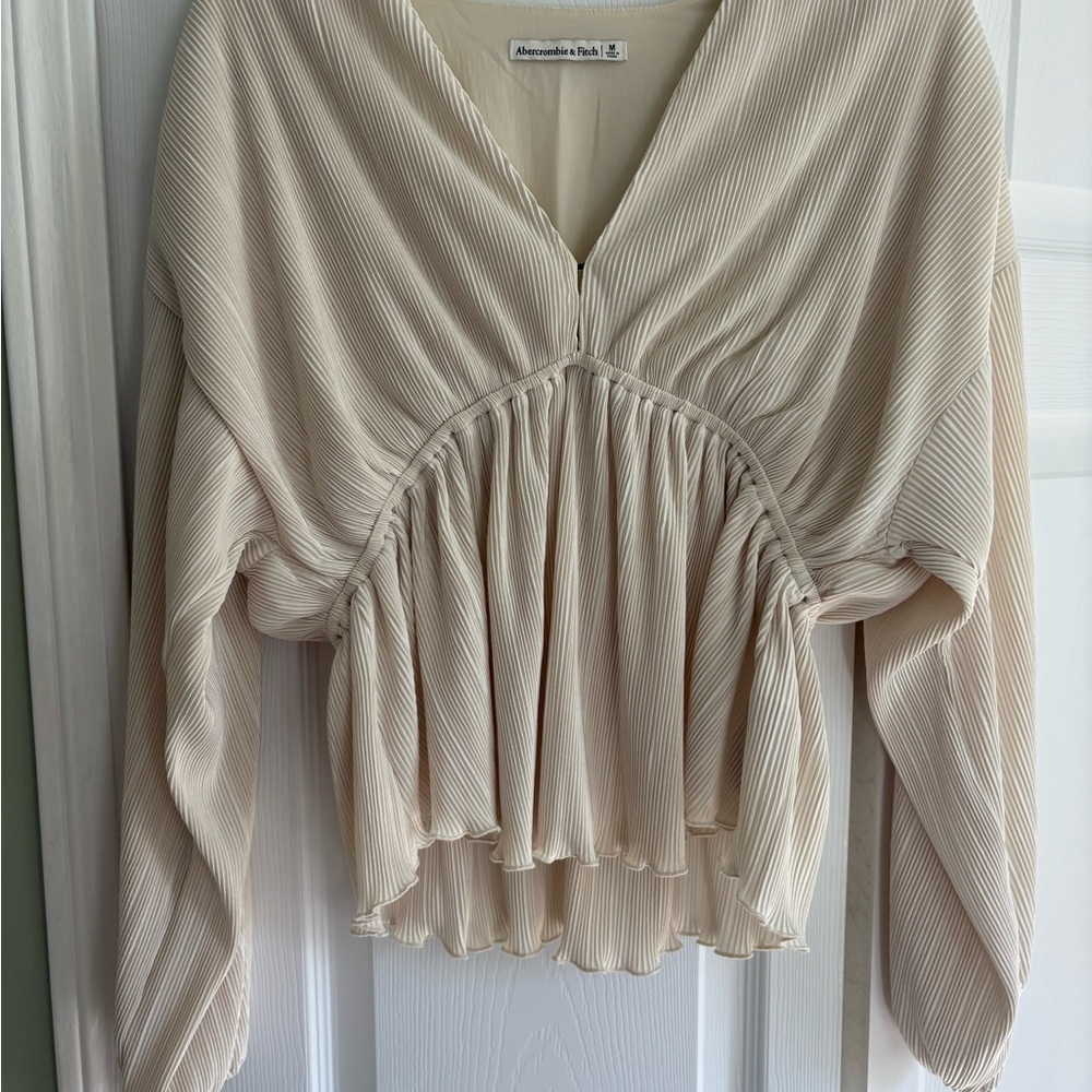 Abercrombie & Fitch Cream Pleated V-Neck Peplum Blouse